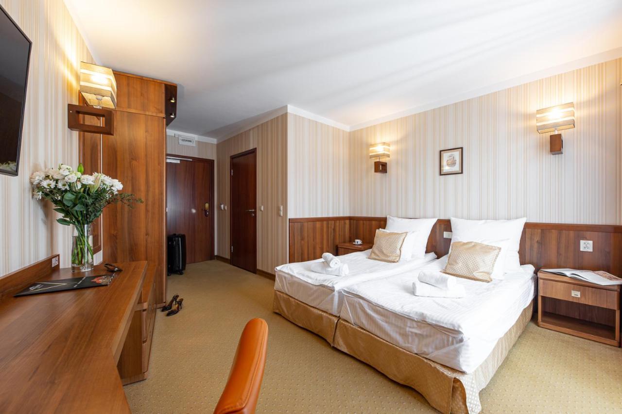 Dworek Morski Spa & Wellness Mielno  Exterior foto